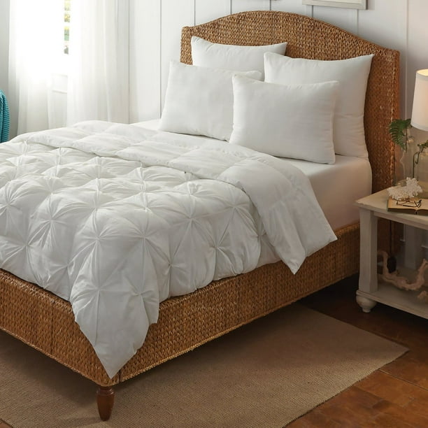 Hotel Laundry Tufted Down Alternative Allseason Comforter