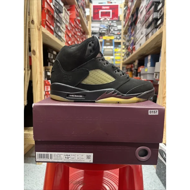 Ni - ke Jordan 5 Retro 'A Ma Maniére - Dusk' (Size 10.5) *Great Condition/OG All*