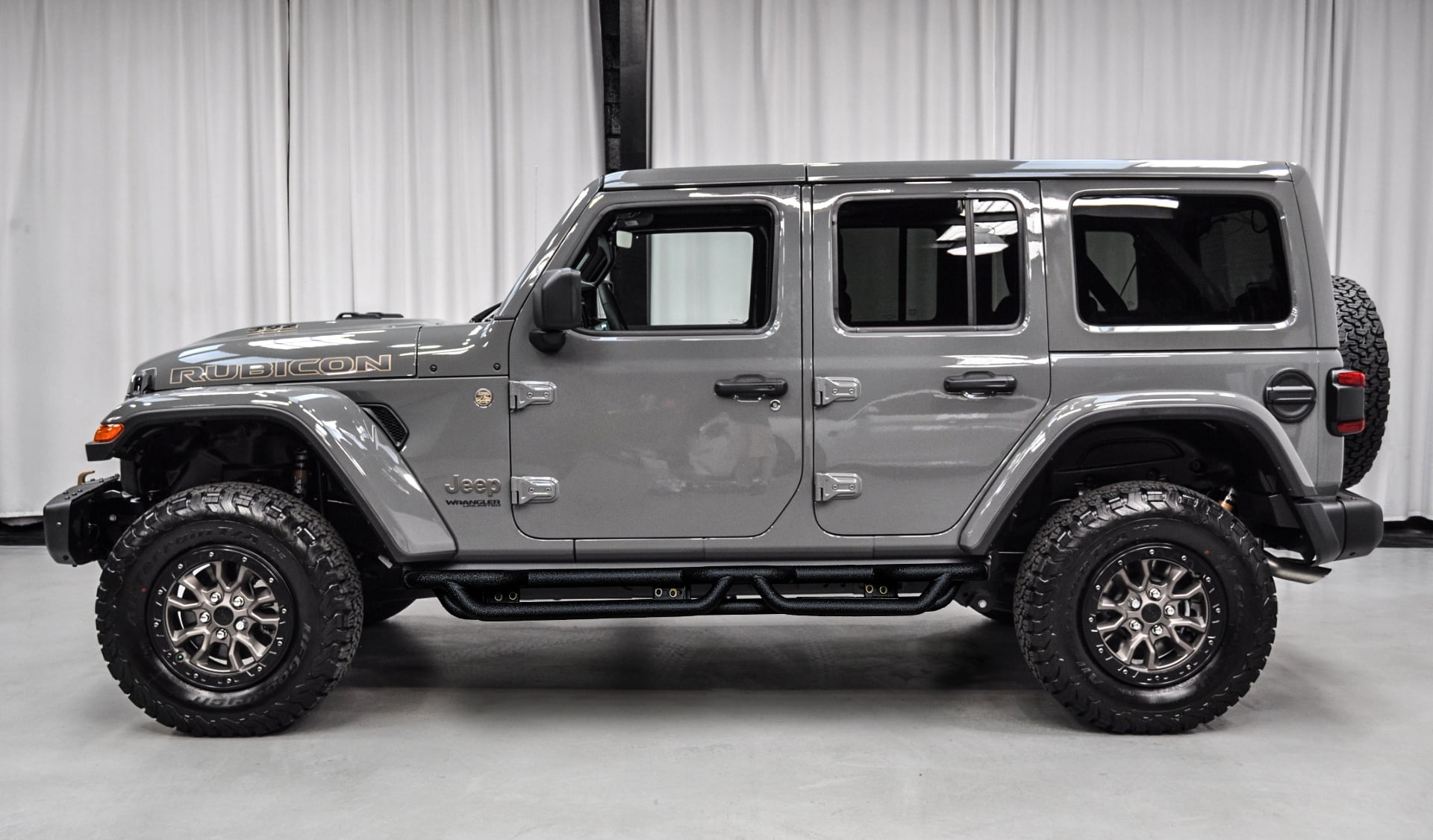 Vijay Running Boards Compatible with 2018-2026 Jeep Wrangler JL 4-Door A Pair Bolt-on Side Steps Rails Steel Nerf Bars