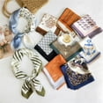 thumbnail image 4 of 28quot; X 28" Bufandas de cuello de seda de morera 100% real para mujer, St-33 Feliz Sencillez, 4 of 5