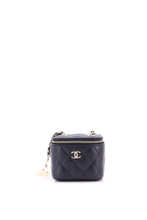 Pre-Owned Vanity Case with Pearl Chain Quilted Lambskin Mini By Rebag