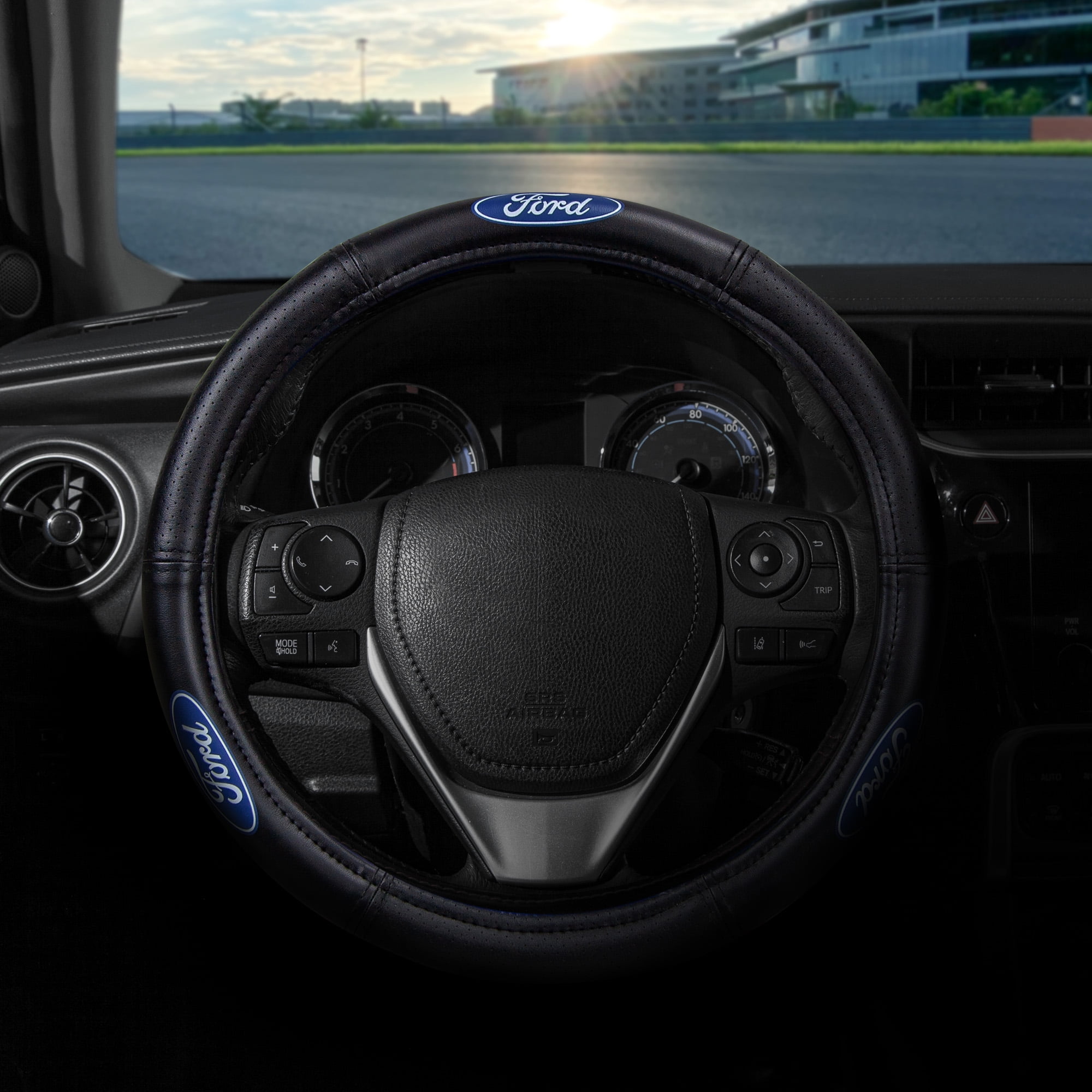 Ford Elite Speed Grip Steering Wheel CoverÂ­â¢