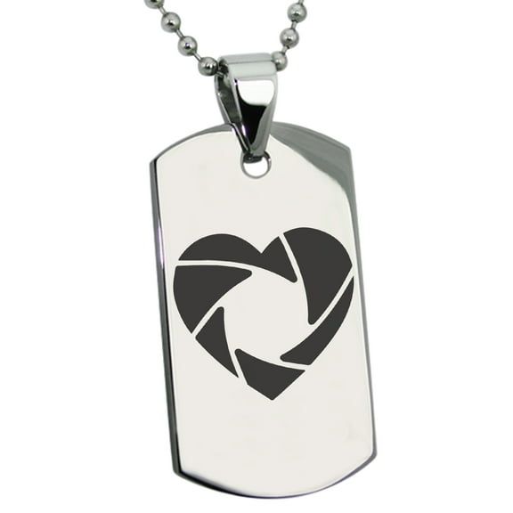 Tioneer Stainless Steel Camera Shutter Heart Engraved Dog Tag Pendant Necklace