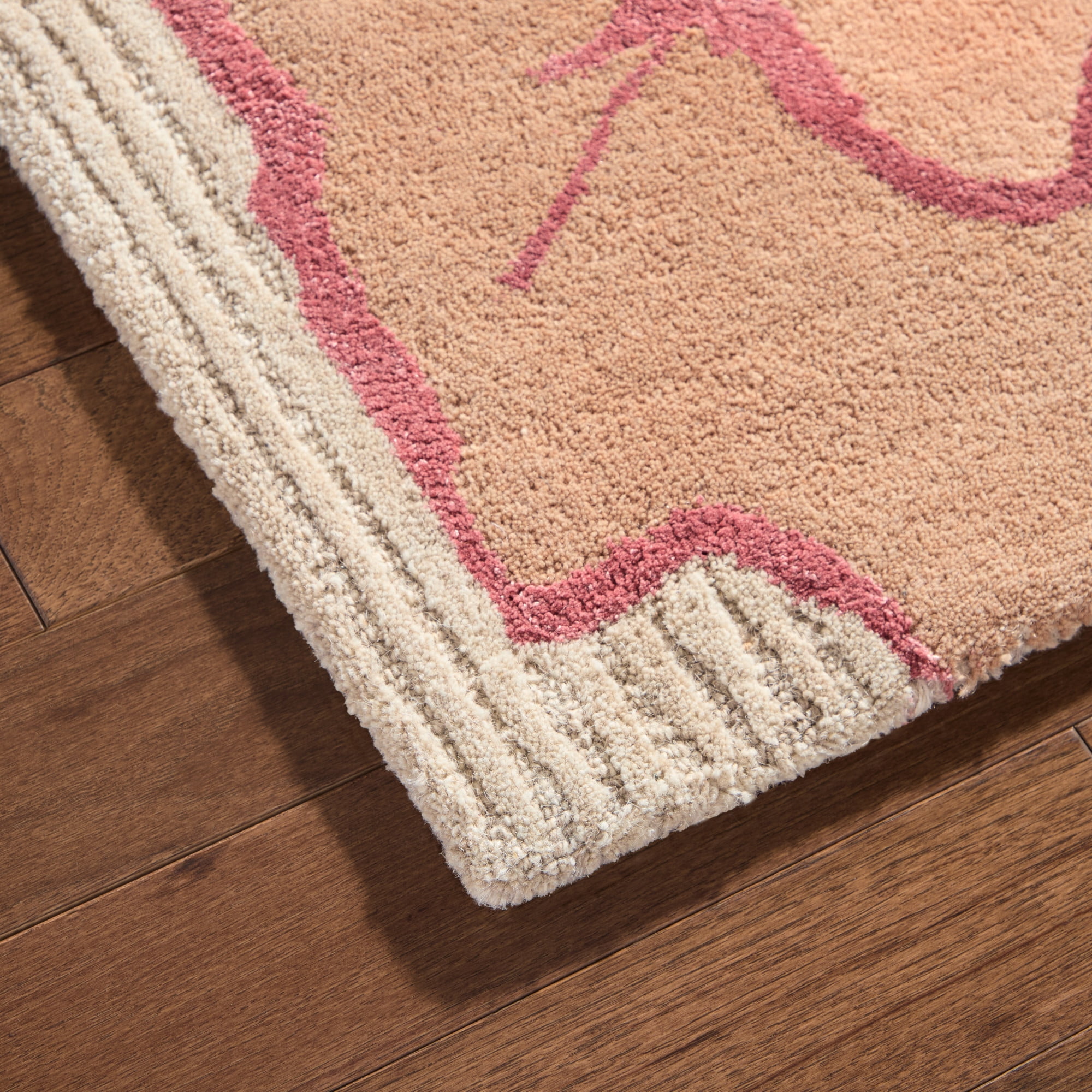 NICOLE MILLER NEW YORK Flora Grandeur Bloom Handcrafted Area Rug, Natural Wool Rug, Bold Floral Rug, Rose, 5'x7’