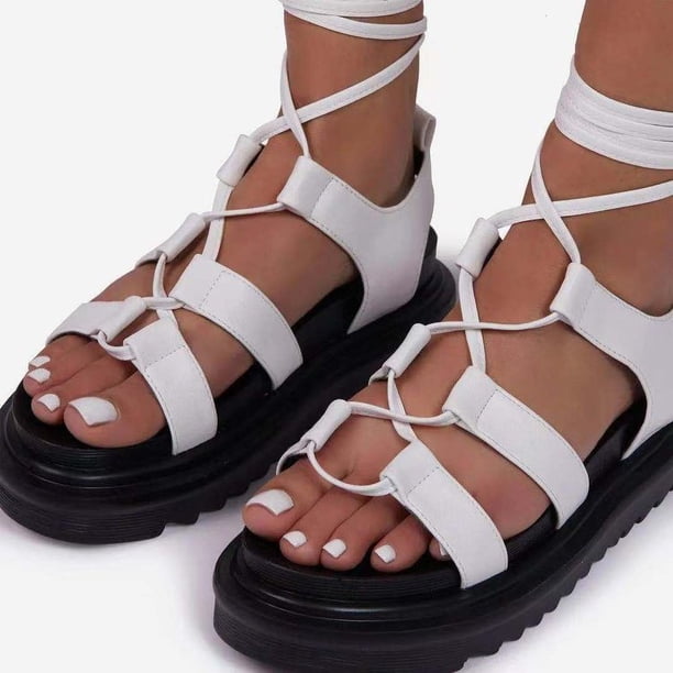 Verano nuevo estilo de suela gruesa correas cruzadas cómodas sandalias de playa para mujer Wmkox8yii shjk2807