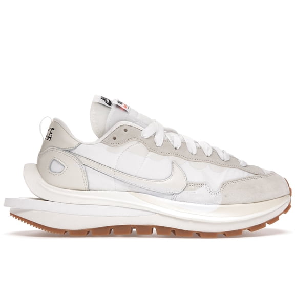 Nike Men's Vaporwaffle sacai Sail Gum Running Shoes, from StockX