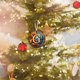 thumbnail image 3 of Adornos con iniciales personalizados | Adornos navideños con nombre y letra personalizados | Regalos familiares para el hogar y el árbol de Navidad, 3 of 4