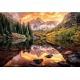 thumbnail image 3 of Buffalo Games - Le puzzle Maroon Lake Reflections - en 2000 pièces, 3 of 5