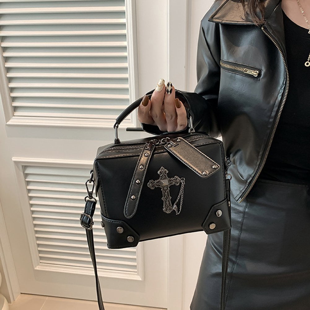 Hzzsbu Gothic Skull Shoulder Bag - Punk Studded Crossbody Purse with Chain Strap for Women