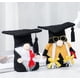 thumbnail image 5 of Muñeca de Graduación de Peluche Adorno sin Rostro Negro | Figura de tela conmemorativa | Decoración de gorra de graduación | Souvenir coleccionable de tela suave | Decoración de mesa para el hogar, 5 of 6