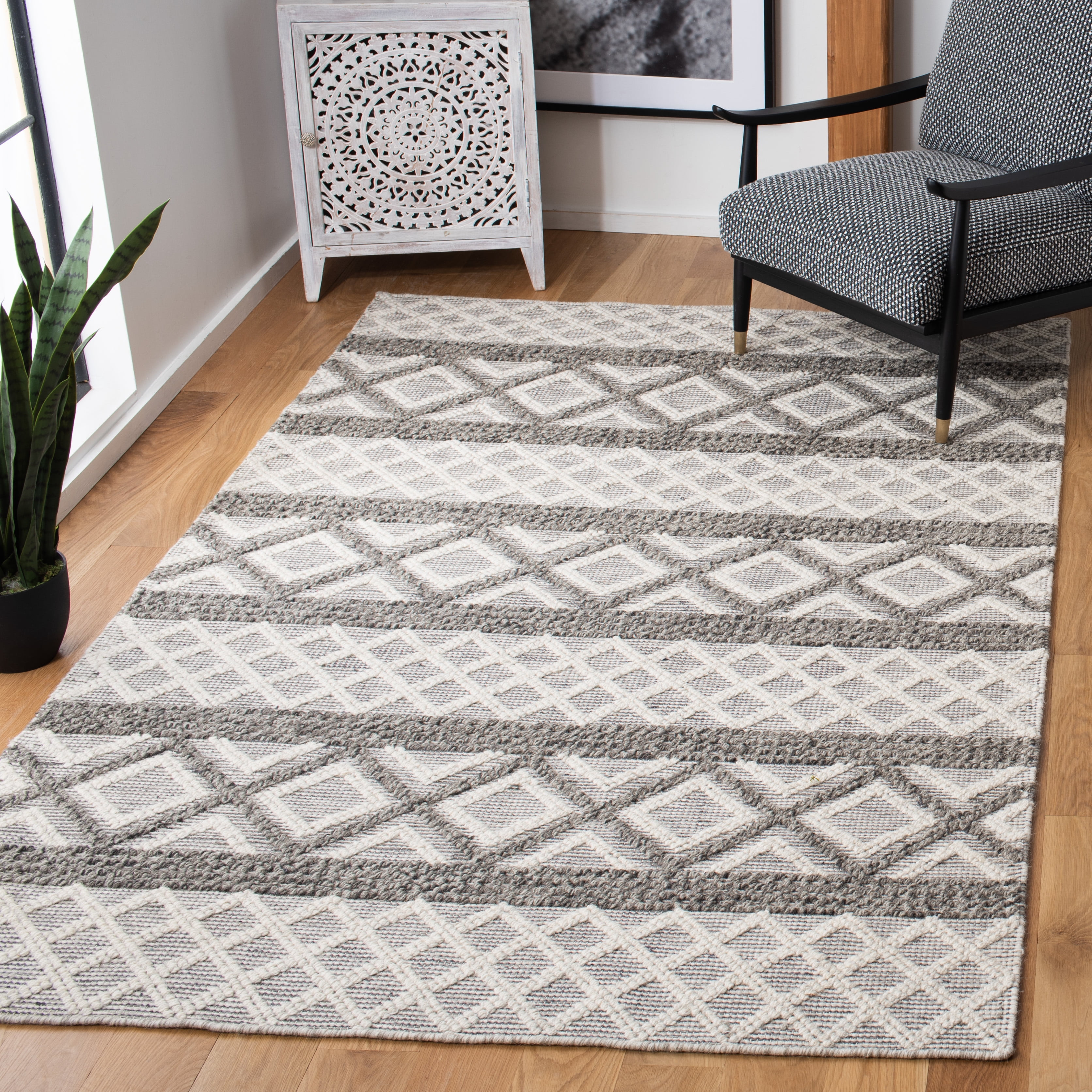 SAFAVIEH Vermont Chelsea Striped Area Rug, Ivory/Dark Grey, 6' x 6' Square