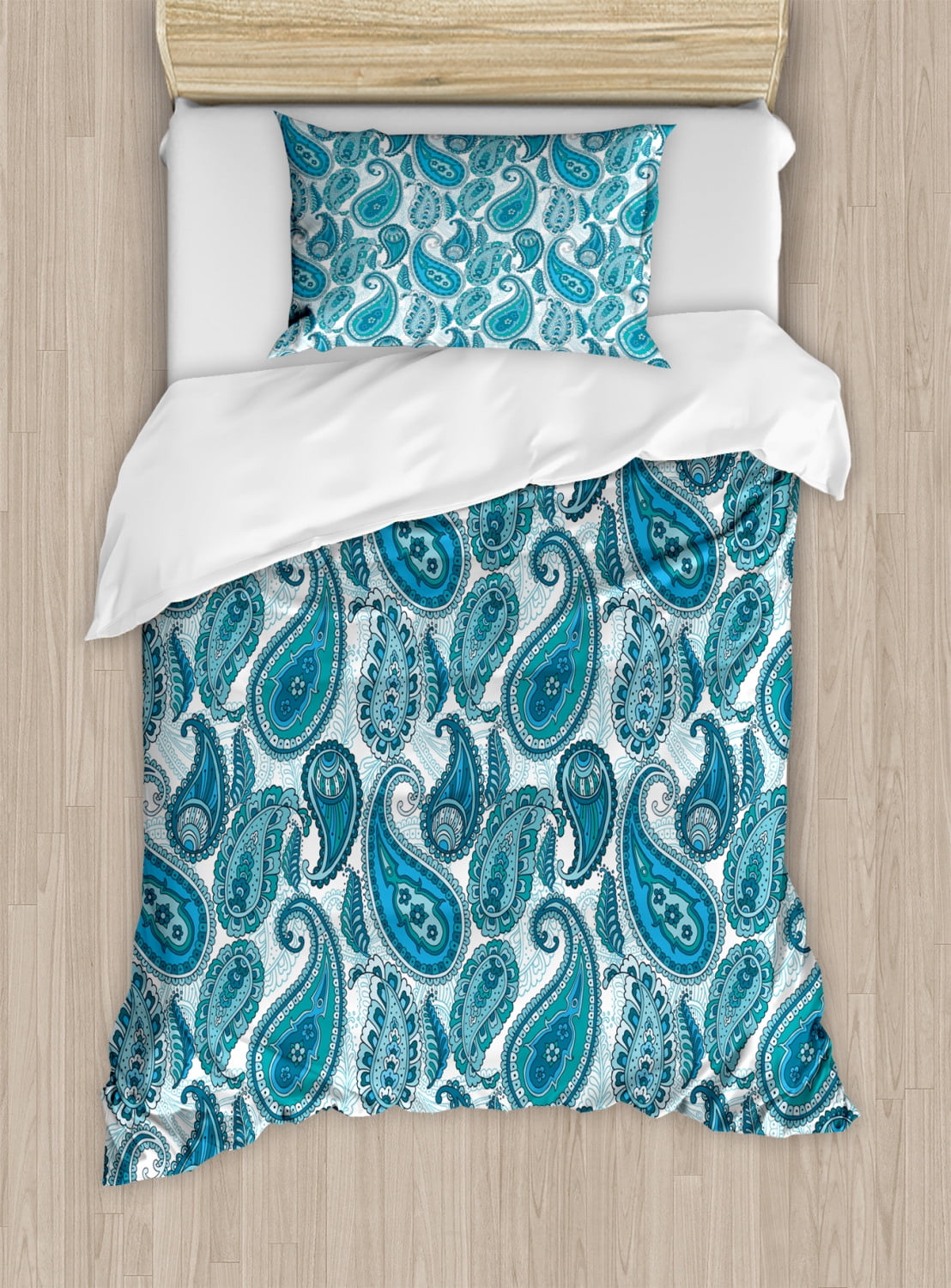 Paisley Duvet Cover Set, Ocean Inspired Design with Stripes and Flowers
