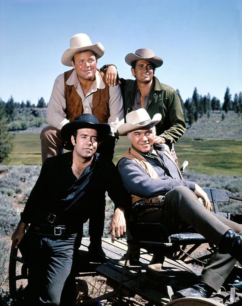 Bonanza, Clockwise Dan Blocker, Michael Landon, Lorne Greene, Pernell
