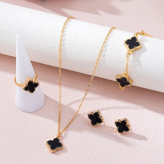 Elegant Lucky Black Clover Gold Jewelry Set – 5-Piece Fashion Accessory Collection for Women