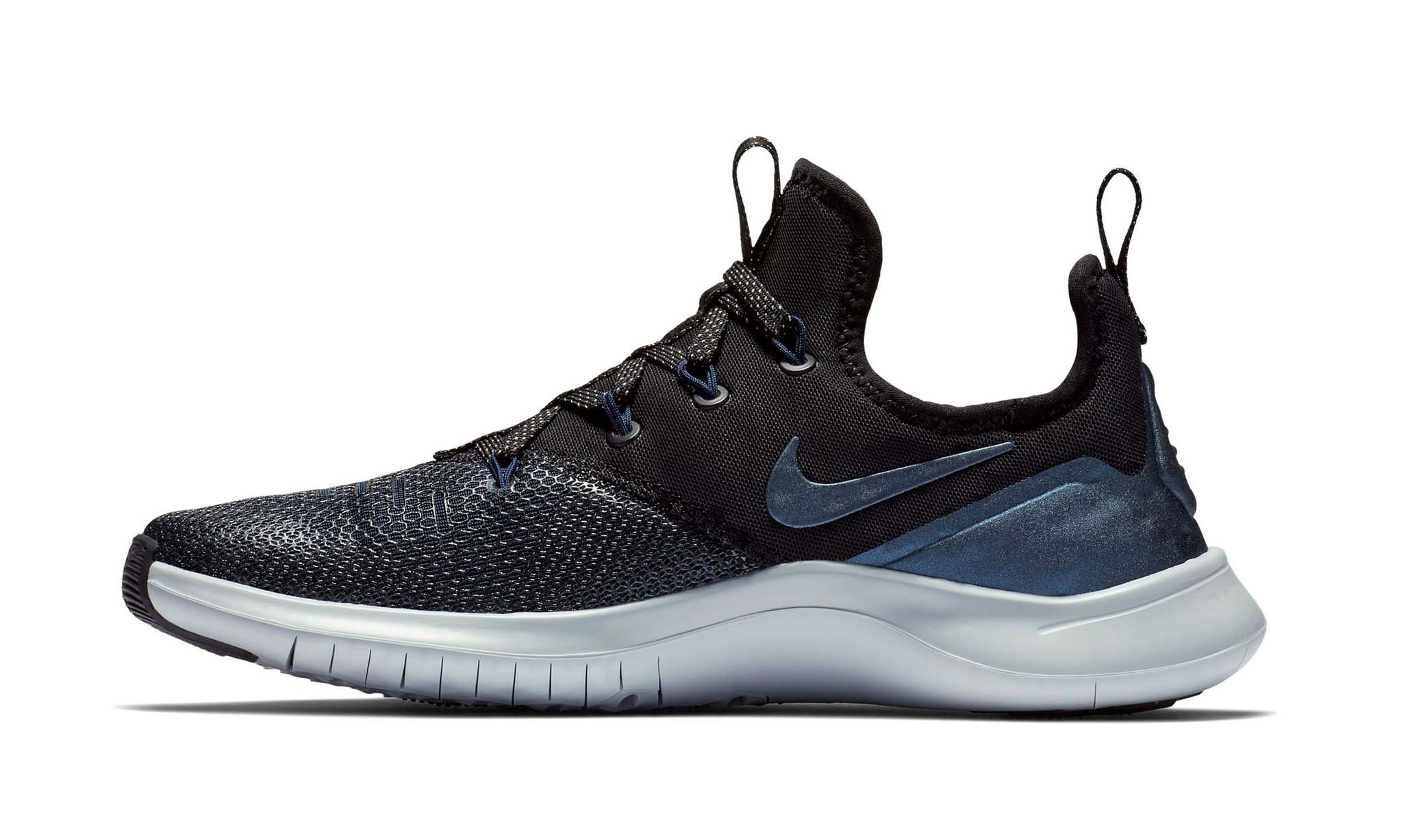nike free tr 8 metallic