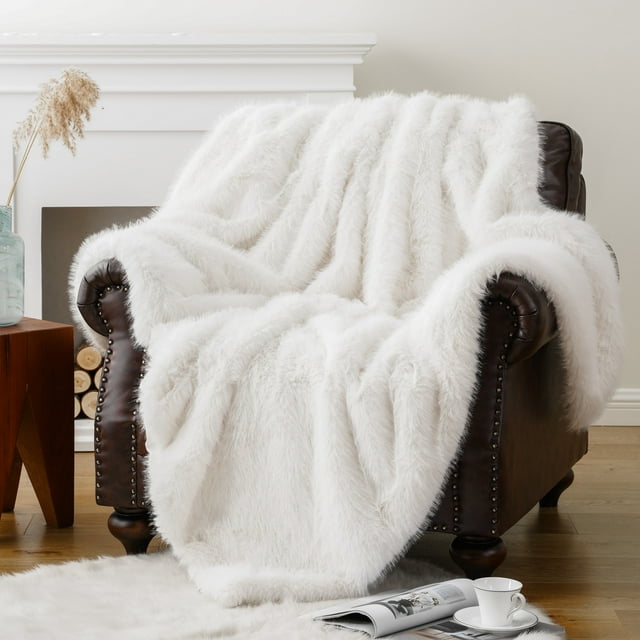 Battilo Luxury White Fluffy Faux Fur Throw Blanket, Large Fur Blankets and Throws for Couch, Bed, Super Soft Cozy Warm Plush Fuzzy Fur Throws with Long Pile, 60"x80" (Ivory)