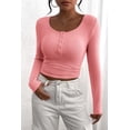 thumbnail image 4 of Remera PRETTYGARDEN 2025 Ajustada de Canalé con Botones Rosa Talle L, 4 of 8