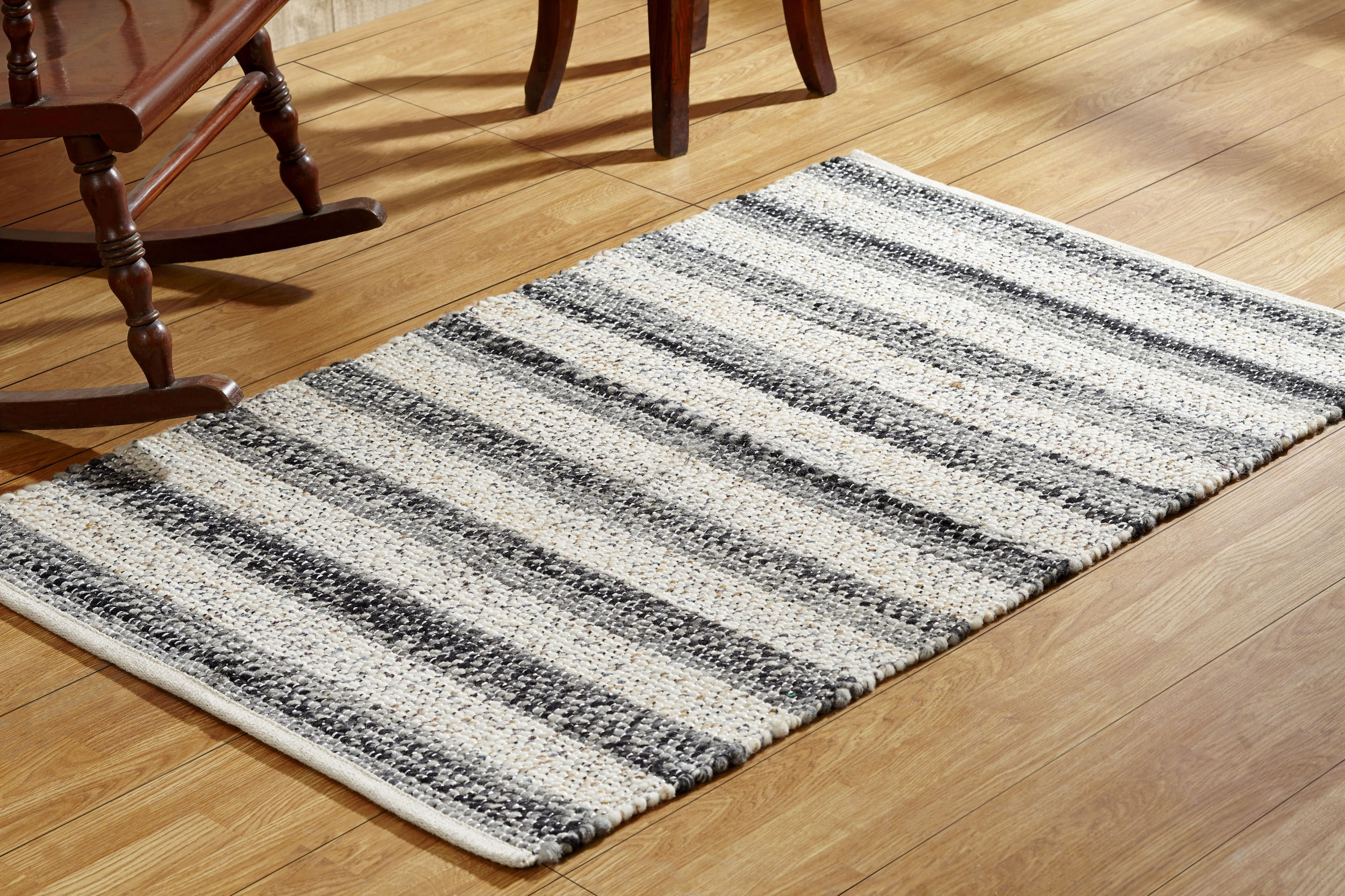 Better Trends Hamelin Collection is Durable Mildew & Moisture Resistant Reversible Indoor Area