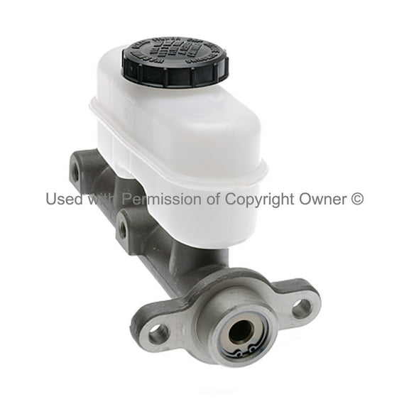 Quality-Built NM2695 New Brake Master Cylinder