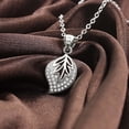 thumbnail image 1 of QIPOPIQ Collier en Argent Sterling.925 avec Découpe de Feuille Simple pour Femmes, 1 of 8