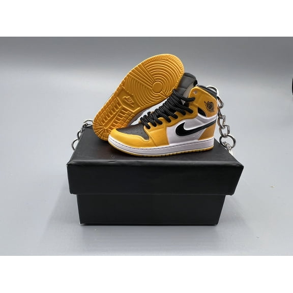 Single Shoe No Box Air Jordan 3D Mini Sneaker Keychain, Basketball Sneaker Collectible