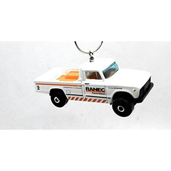 Christmas Ornament for 1962 Nissan Junior Pickup Truck White