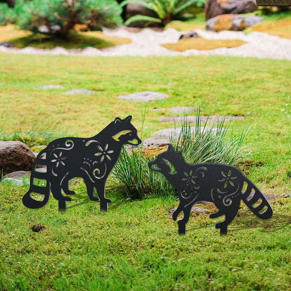 2Pcs Raccoon Metal Decorative Garden Stakes Black Raccoon Silhouette Metal Outdoor Statues Animals Garden Ornament Gifts Black Yard Art Decoration