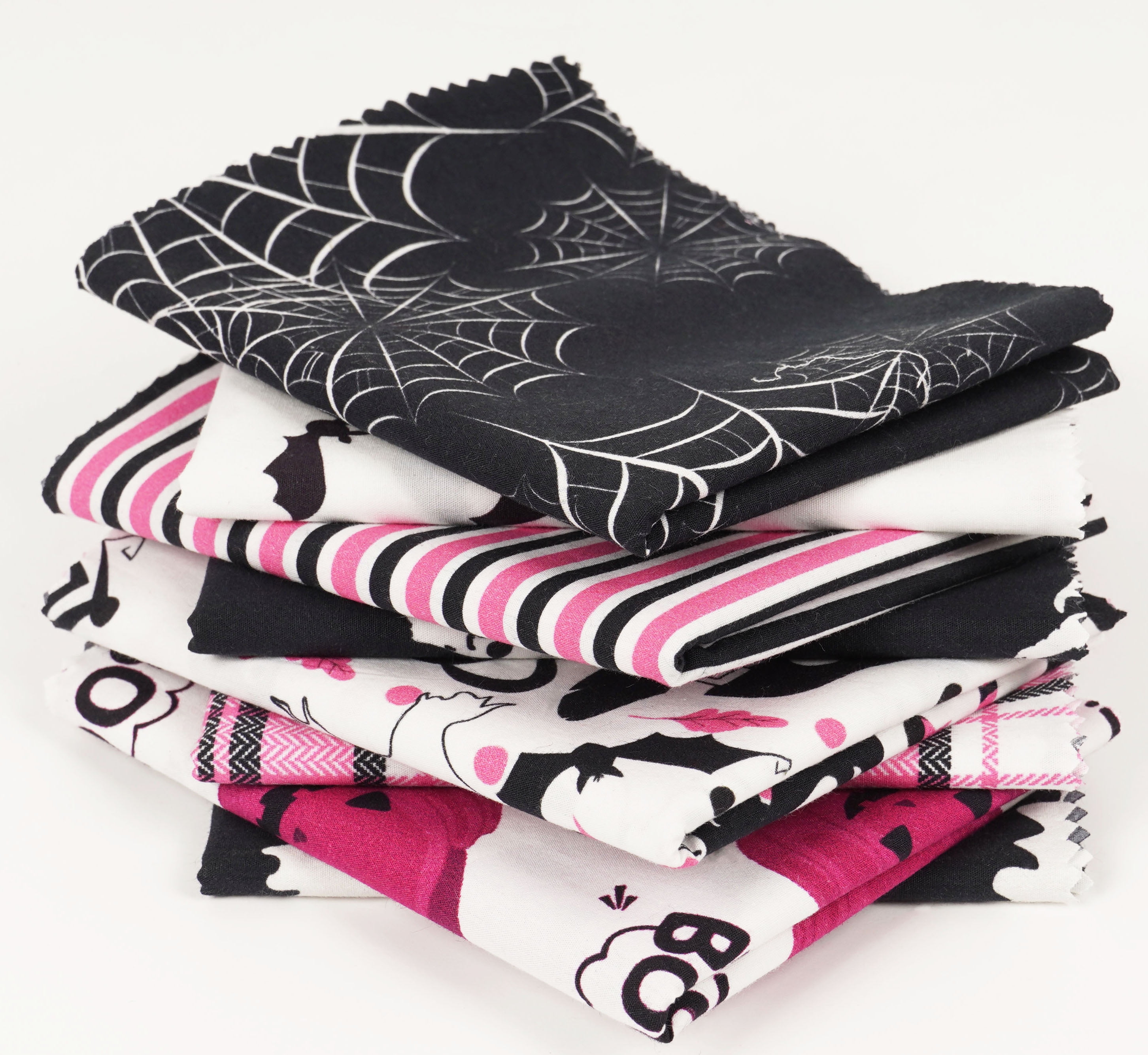 Soimoi 8 Pc Fat Quarter Bundle,HalloweenPrint 18"x 22"DIY Patchwork-100% CottonPre-Cut Quilting Fabric Purple & Black