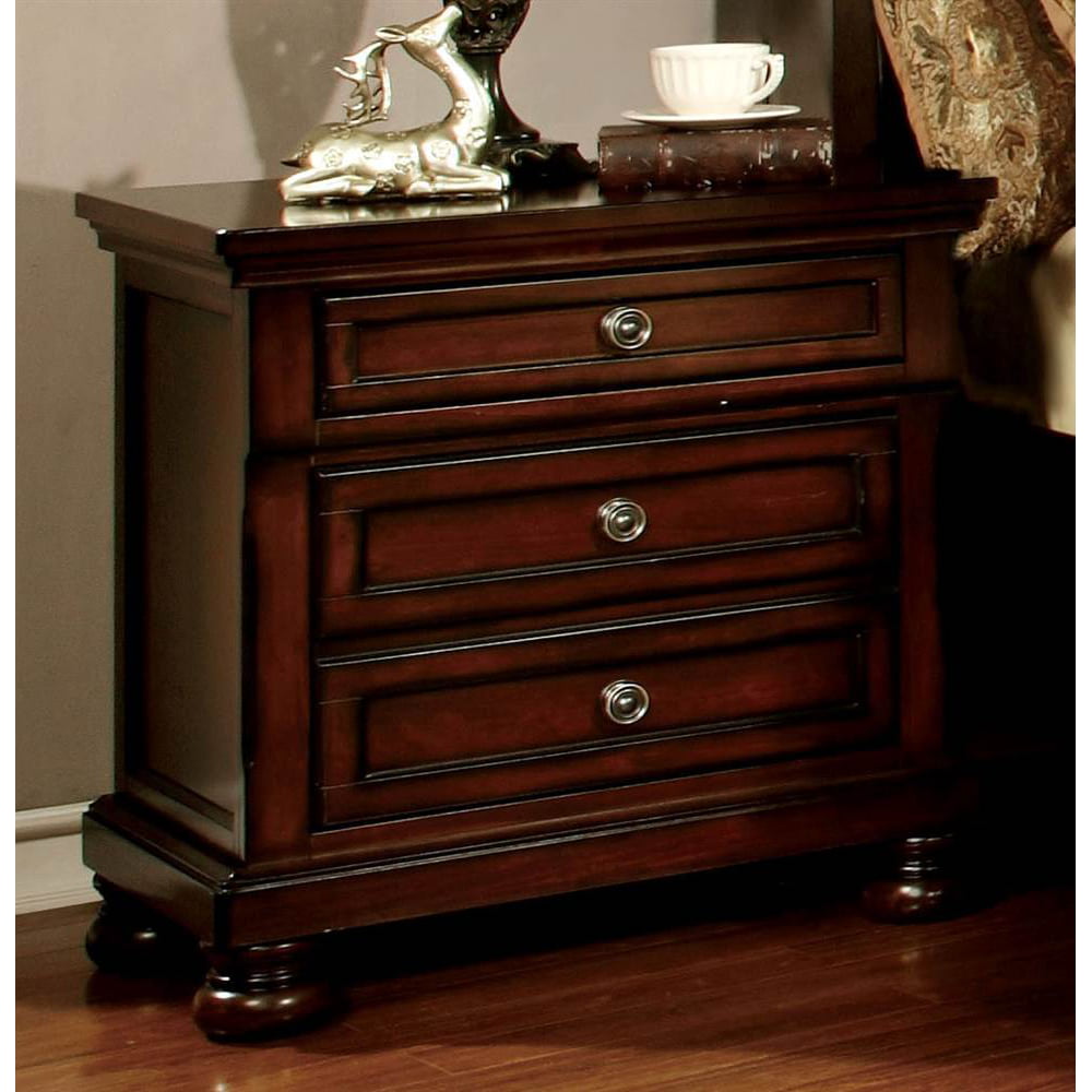 Night Stand with 3 Drawers in Cherry
