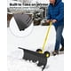 thumbnail image 2 of Yeshouse Pala quitanieves resistente con ruedas, cuchilla de acero ajustable, empujador manual ideal para limpiar nieve en entradas de vehículos y aceras sin dañar la espalda, 2 of 8