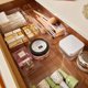 thumbnail image 2 of Injueey Caja de almacenamiento de cajón de , estuche organizador de papelería, organizador multiusos para cosméticos, joyas, bandeja para Almacenamiento y organización del hogar Mediano Pequeño, 2 of 6