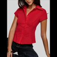 thumbnail image 4 of Camisa Informal de Corta con Botones y Cuello en V para Mujer, Estilo Y2K, con Cuadros y Abertura Frontal. Rojo M, 4 of 9