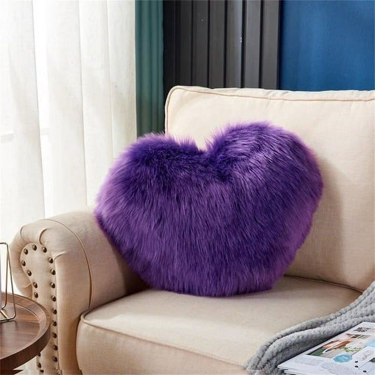 XeGe Luxury 15x17 Faux Fur Heart Shaped Pillow, Cute Plush Shaggy  Decorative Throw Pillow, Conquette Fluffy Heart Pillow, Furry Fuzzy Cushion  Throw Pillow for Sofa/Chairs/Couch/Car/Office, Old Pink 