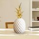thumbnail image 3 of Escultura artística decorativa de piña, adorno para el hogar, estatuilla de piña de cerámica, estatua de piña para gabinete de TV de cocina, 3 of 5