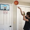 thumbnail image 4 of Mini aro para dormitorio infantil con puntuación automática y 3 pelotas, perfecto para niños Aro de baloncesto de interior con luces LED, 4 of 5