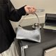 thumbnail image 2 of Bolso de mano para mujer con diseño de cocodrilo, Bolso de hombro de cuero PU, elegante embrague (plata), 2 of 7