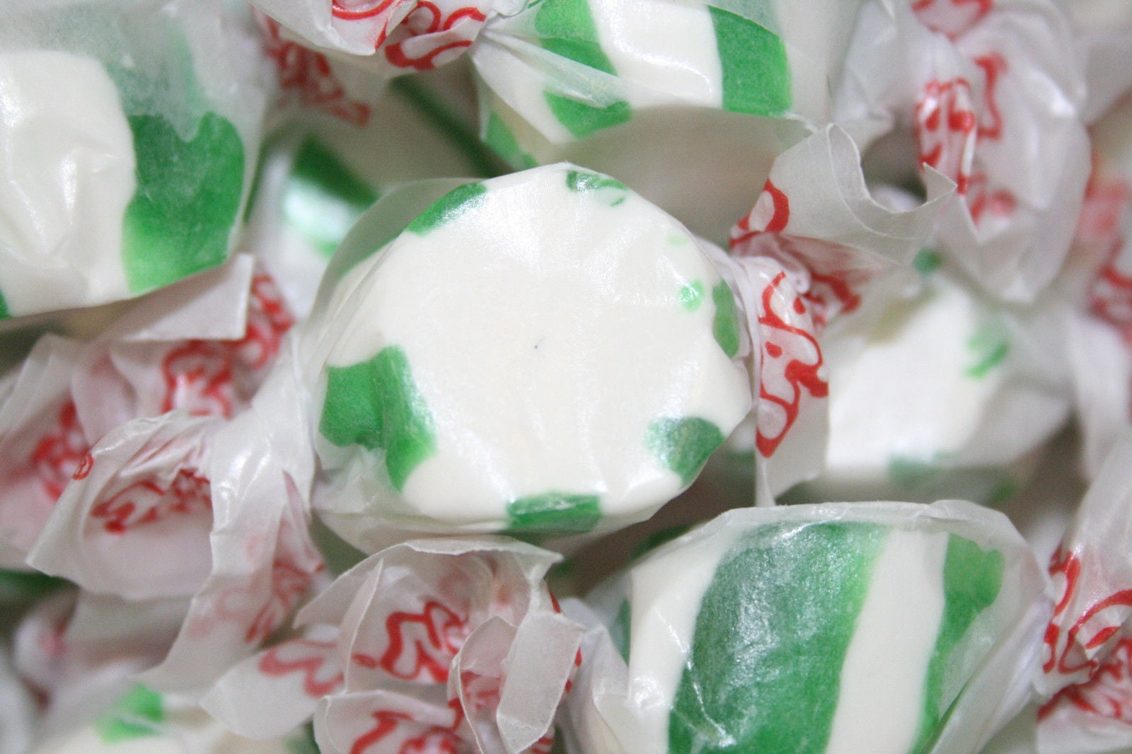 BAYSIDE CANDY SALT WATER TAFFY SPEARMINT, 1LB - Walmart.com