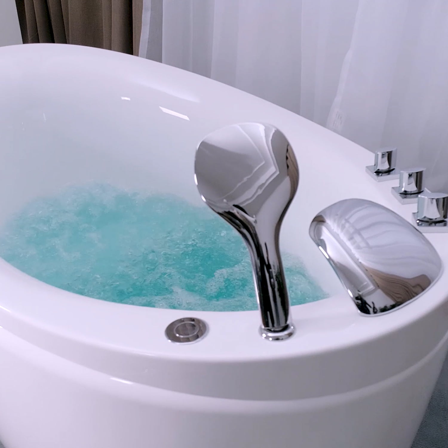 "EMPAVA 59"" W x 31.5"" D x 30.71"" H in. Oval Freestanding Air Jets Bathtub Deep Soaking Tub in White"