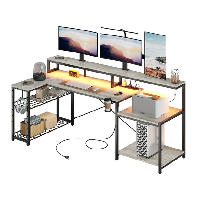 Bestier Bureau de Jeu en L de 71 Pouces avec Prises de Courant, Table d'Ordinateur de Bureau à DEL avec Support pour Moniteur et Tablette de Rangement, Gris