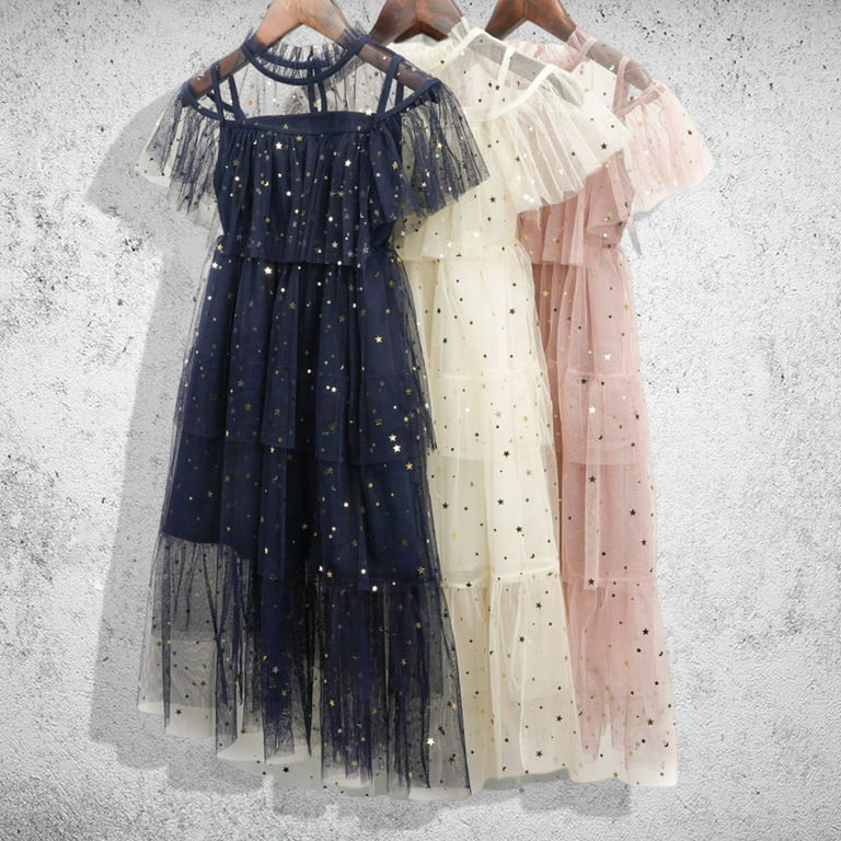 Mesh dress with outlet stars