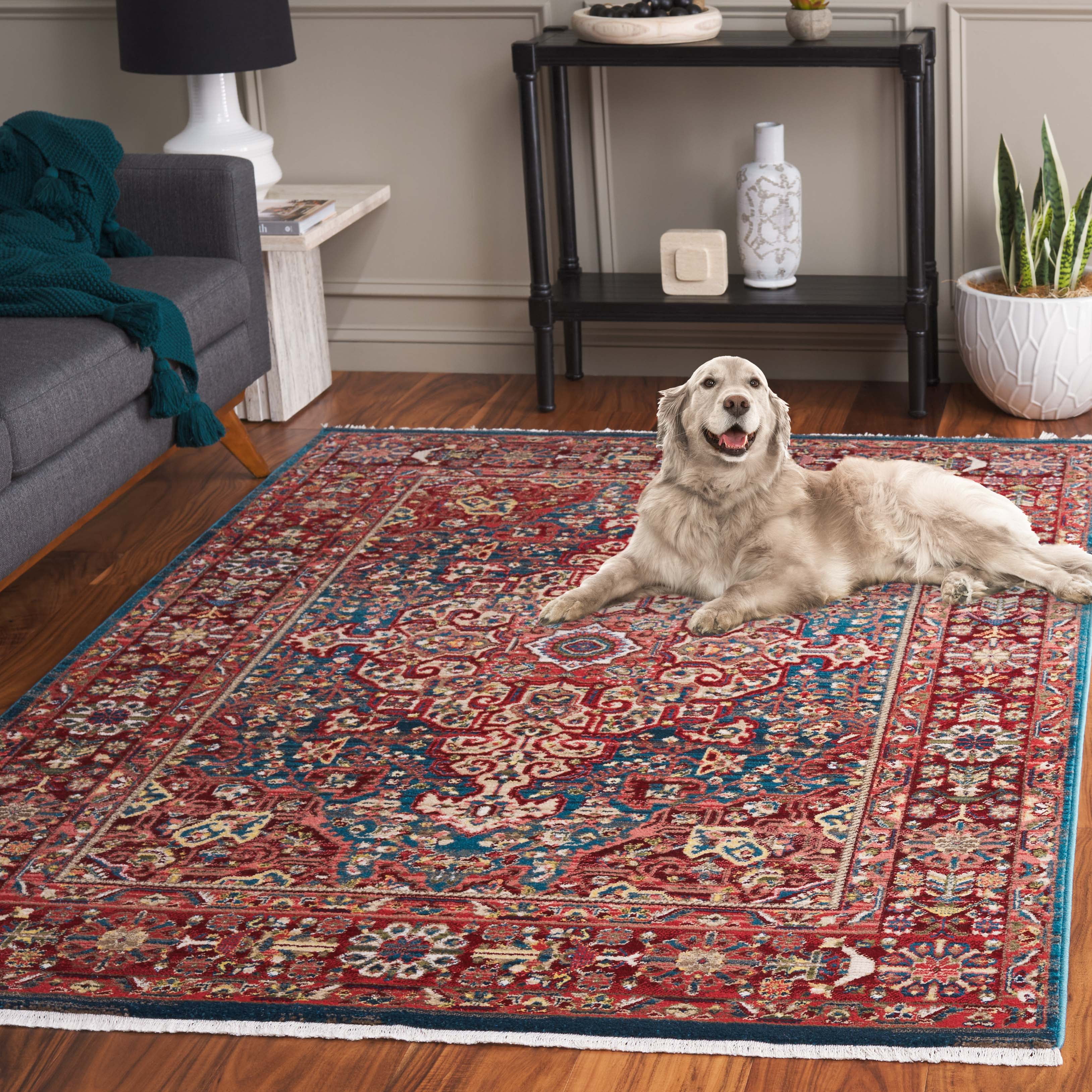 Safavieh Kashan Pema Oriental Area Rug, Blue/Red, 2'6" x 4'