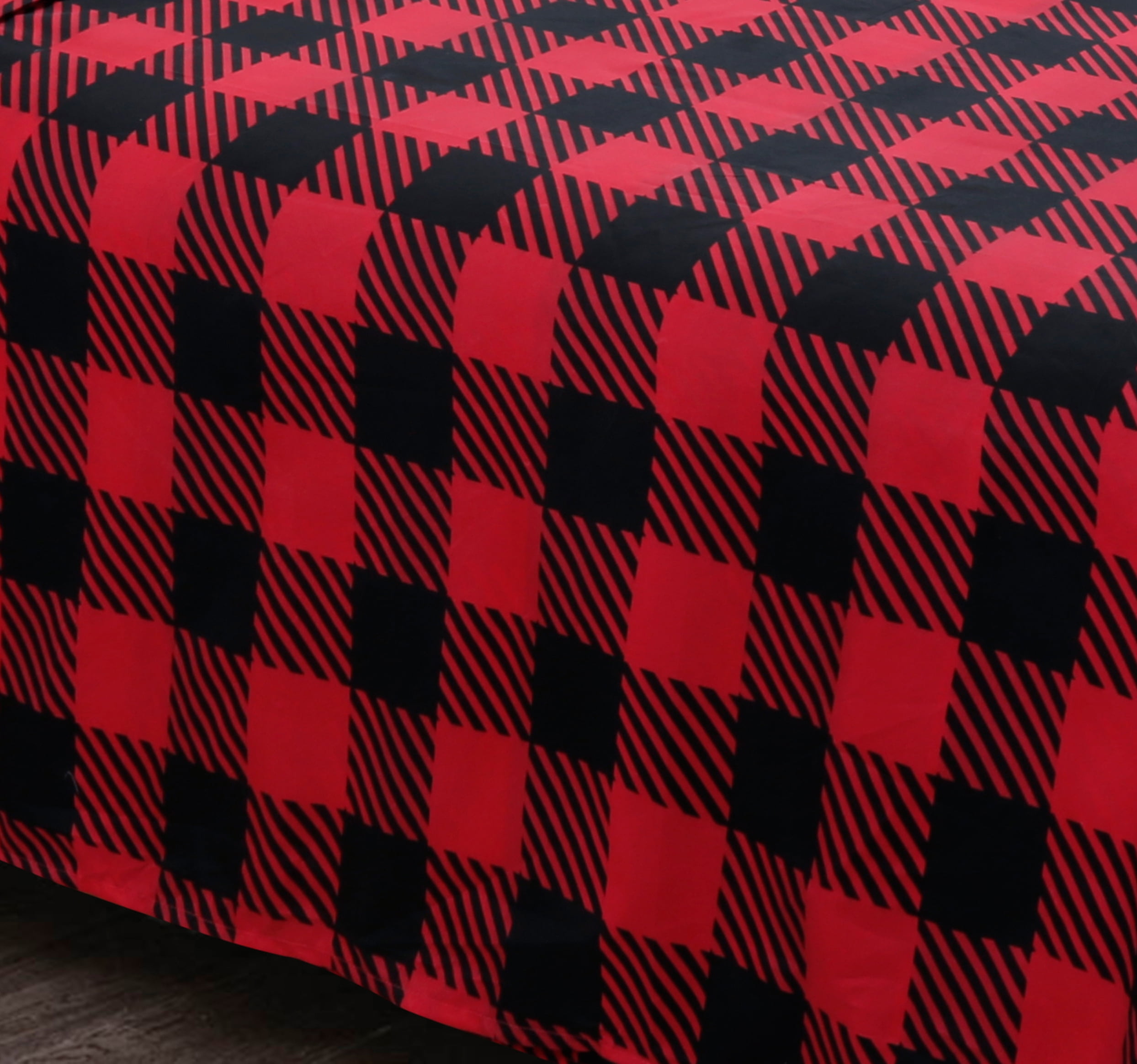 Ebony Red and Black Plaid Sheet Set King