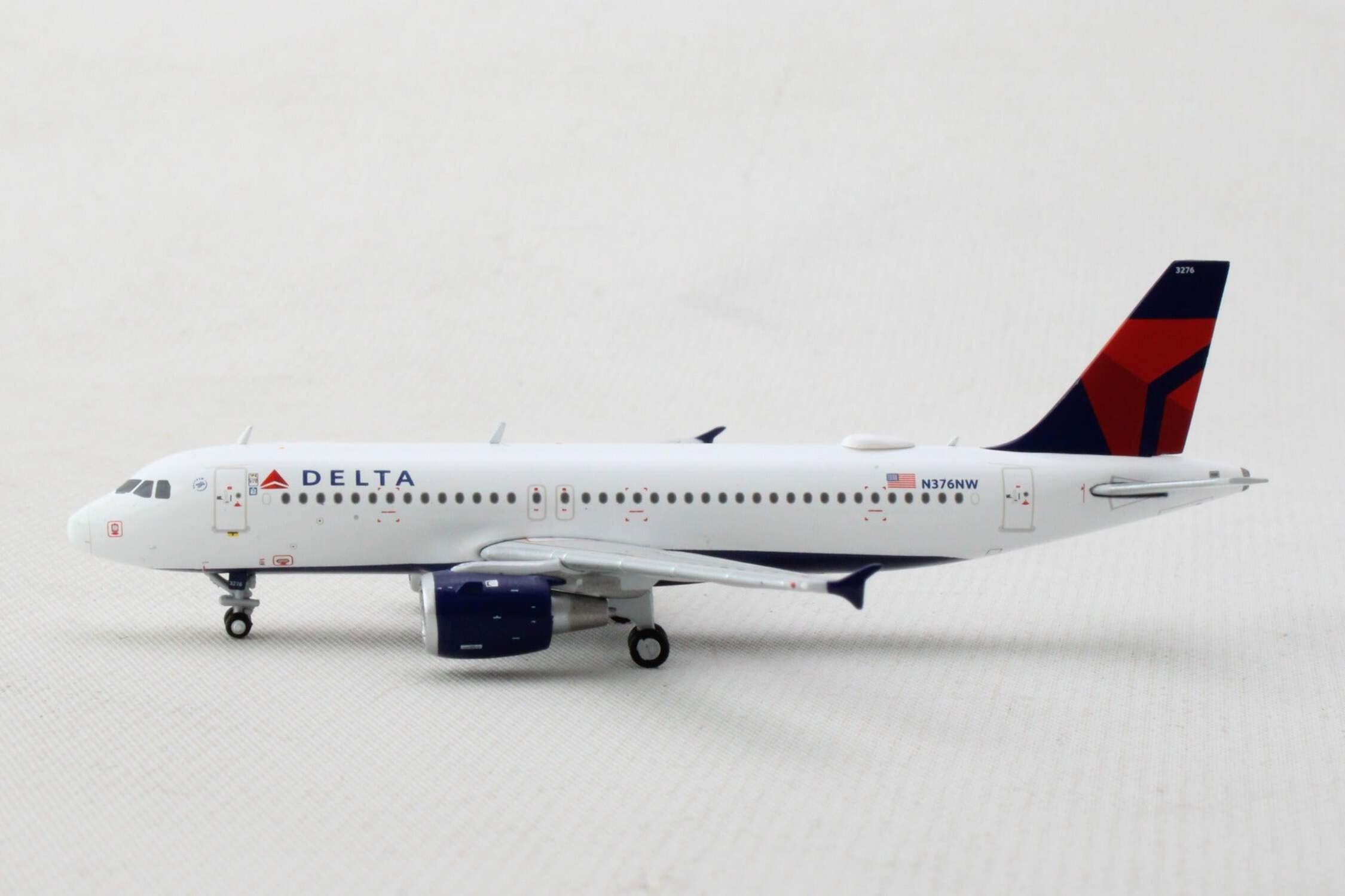 GEMINI DELTA A320-200 1/400 REG#N376NW - Walmart.com
