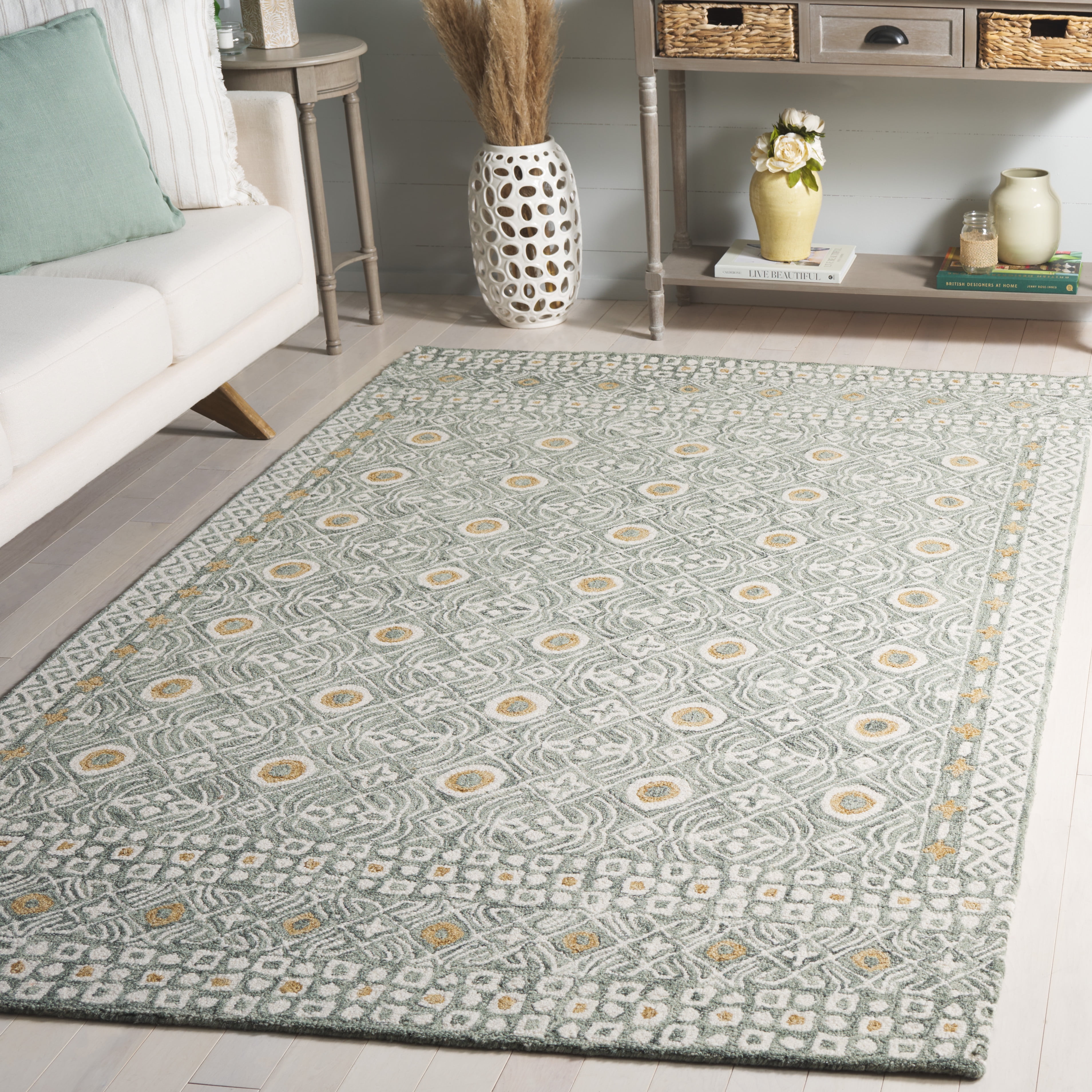 SAFAVIEH Micro-Loop Blazhe Floral Area Rug, Green/Ivory, 5' x 5' Square