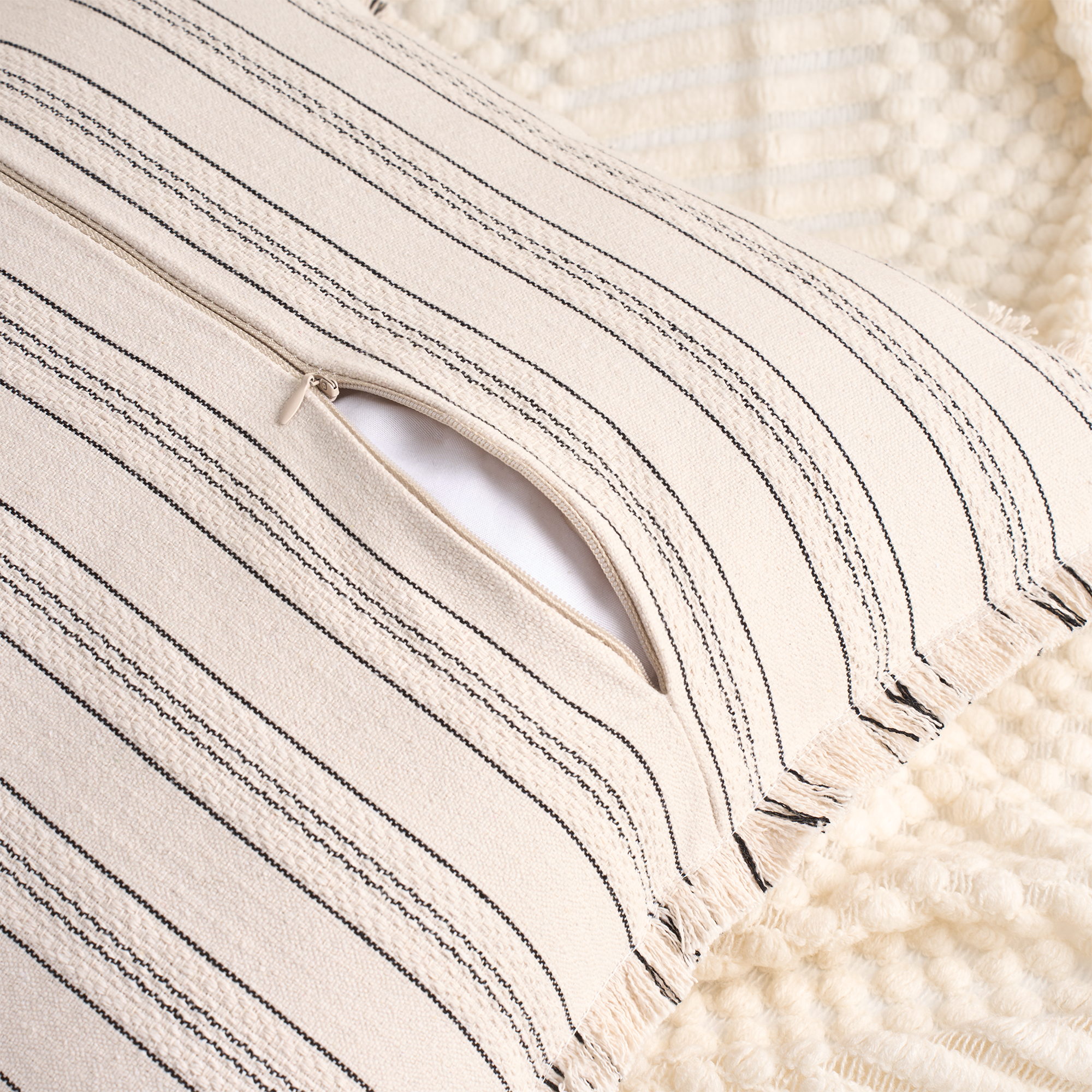 Unique Bargains Pack of 2 Striped Throw Pillow Covers with Tassel Edge Black