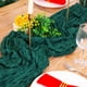 thumbnail image 4 of Camino de mesa Snowkingdom, 6 unidades, color verde esmeralda, 70 x 305 cm, 4 of 6