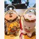 thumbnail image 4 of ZHAOCHENG Botella de agua con forma de oso kawaiiBotella de agua grande con forma de oso kawaii con pajita y correaBotella de agua con pajita y correa, 4 of 5