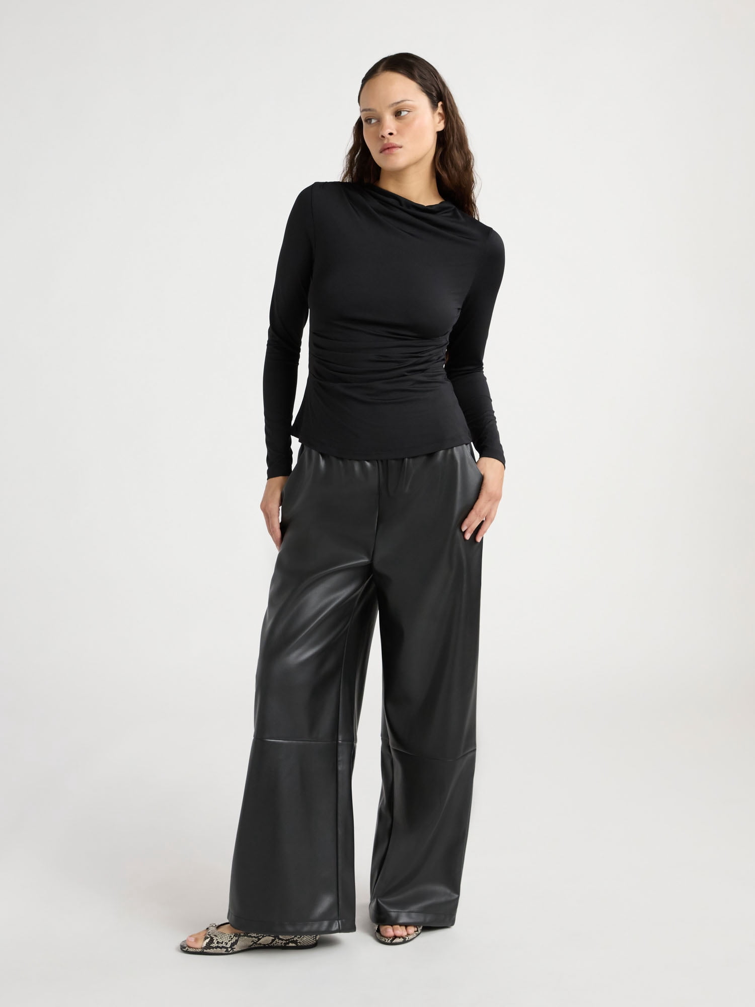 Scoop Women's Side Pleated Top with Long Sleeves, Sizes XS-XXL