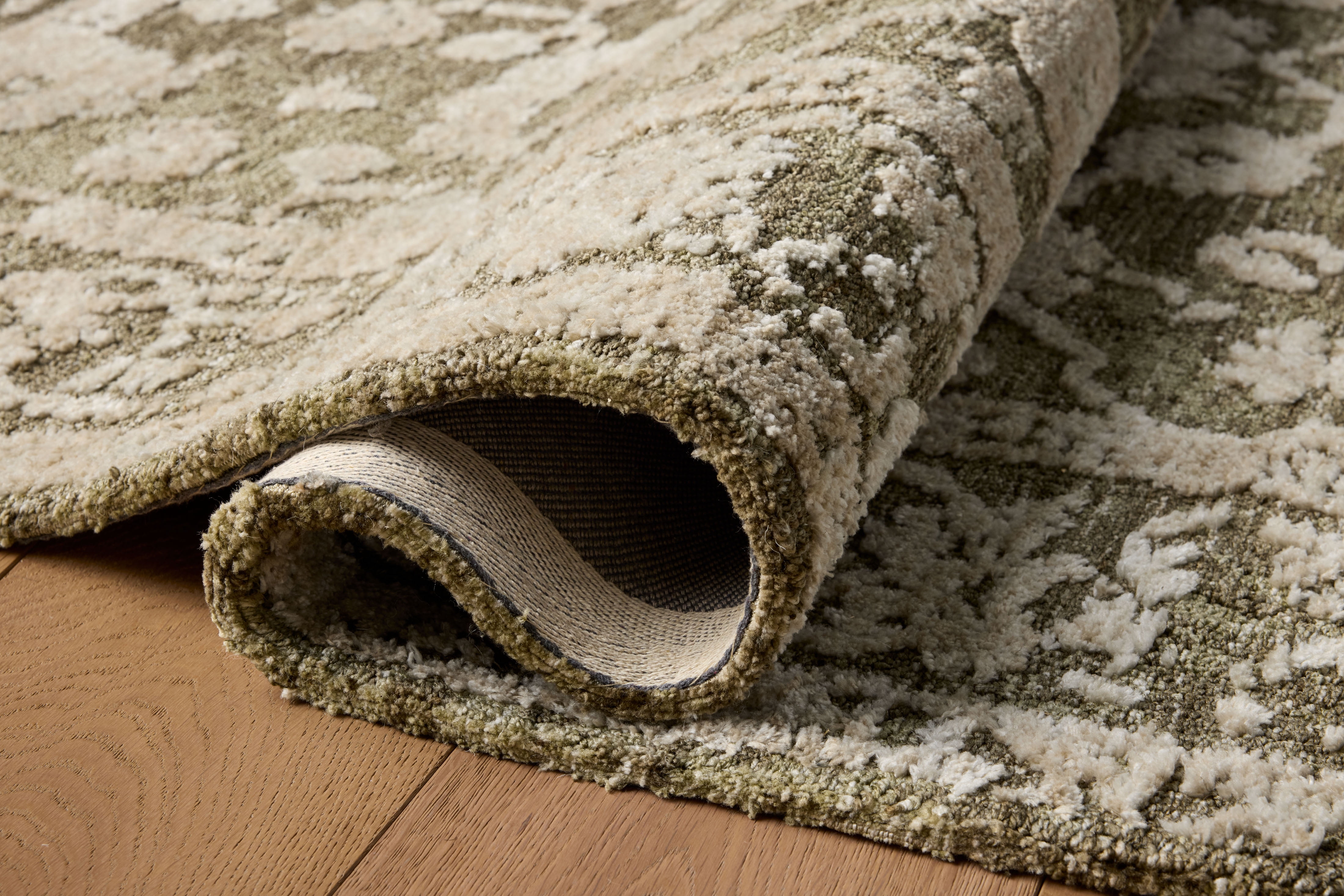 Loloi Percival Moss / Natural 18" x 18" Sample Area Rug
