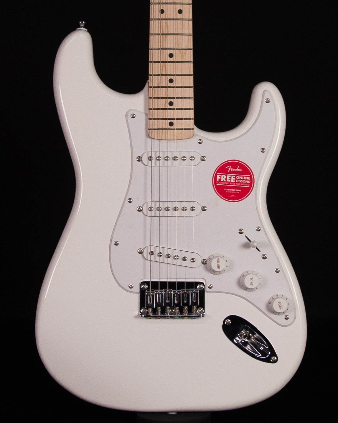 Squier Bullet Stratocaster ホワイト Squier Bullet ® Stratocaster ®, Laurel Fingerboard, Arctic